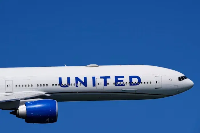 United Airlines Cancellations Hit Houston: What Travelers Need to Know About FAA Flight Cuts