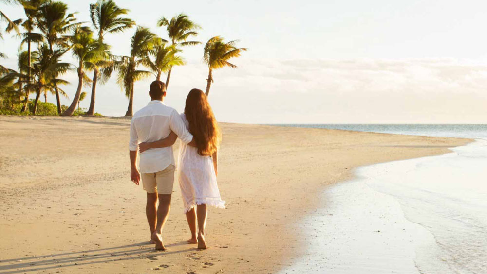 5 Tropical Islands That Could Be Your Honeymoon Destination