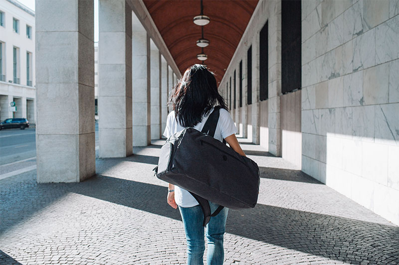 Carry a duffel bag instead of a purse