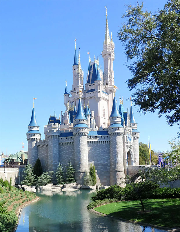 Disney s Magic Kingdom in Bay Lake FL