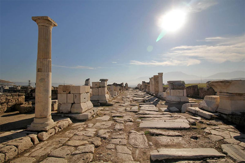 Visit Laodikeia