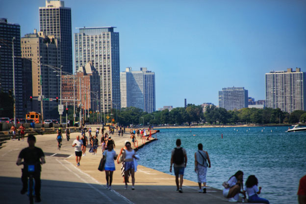What are the best outdoor activities in Kalamazoo