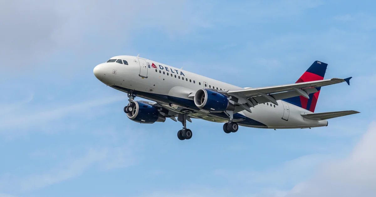 Delta Flight Emergency Landing: Battery Fire Prompts Travel Safety Review
