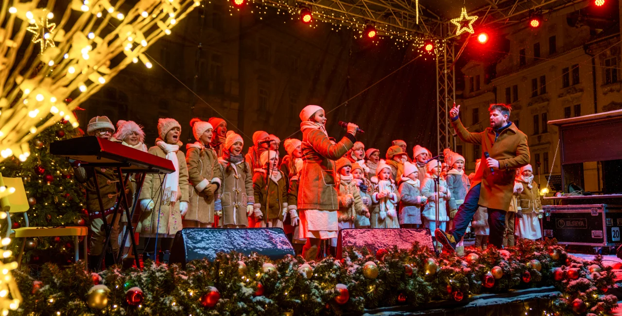 Prague Christmas Markets 2024: Ultimate Travel Guide & Insider Tips