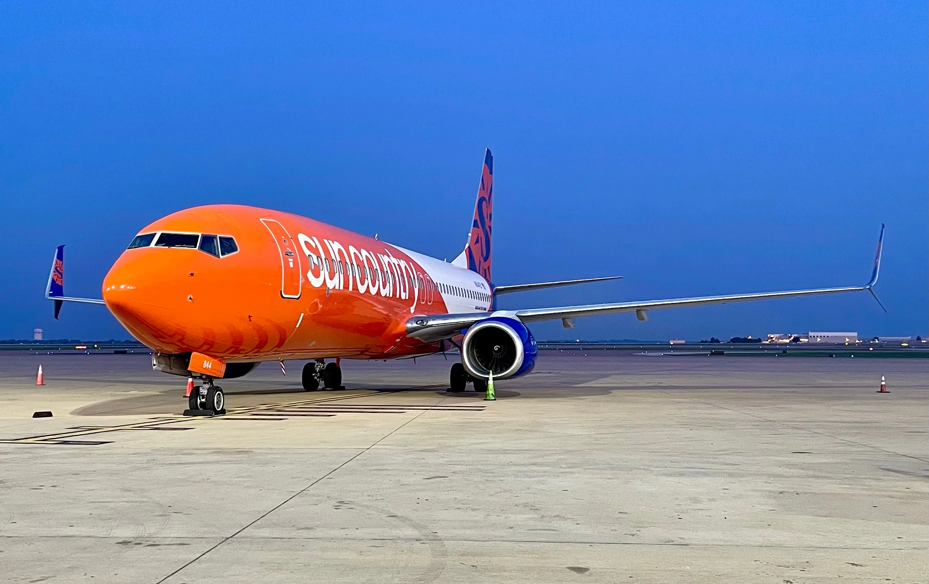 1768231765552_sun country airlines boeing 737 800