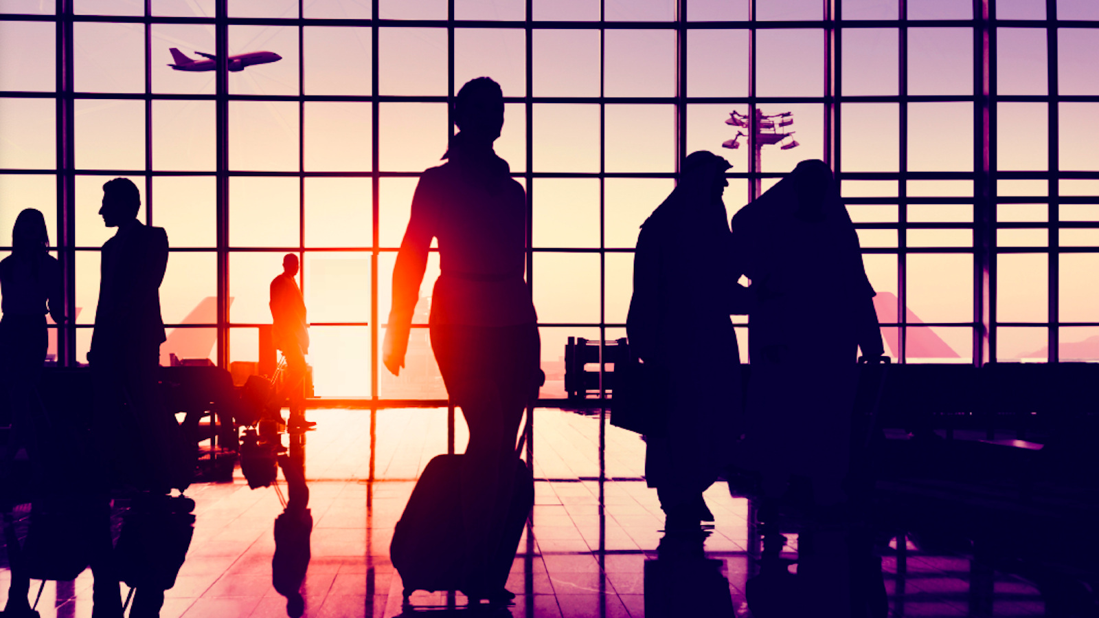 New Airline Passenger Rights 2024: Automatic Refunds, Baggage Fee Protections & More