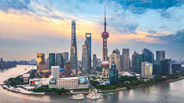 Shanghai Tourism Surges: 2025 Travel Guide, Visa Policies & Top Attractions